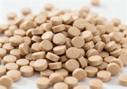 Czystsza i bezpieczniejsza obsługa dzięki rezorcynie (R)-35